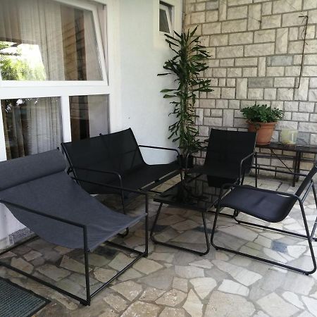 Apartment Koka, Sandy Beach Цриквеница Экстерьер фото