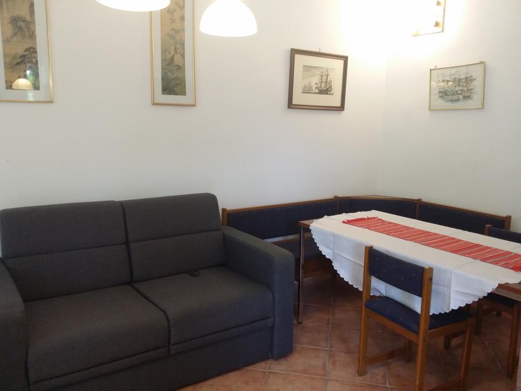 Apartment Koka, Sandy Beach Цриквеница Экстерьер фото